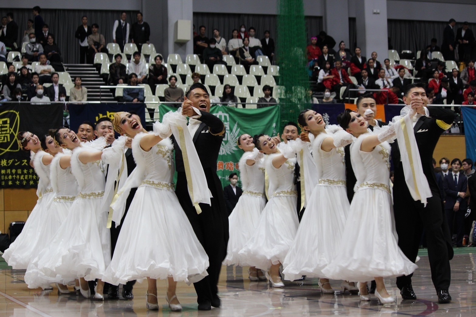 img-ballroom_dance_20241208_01.jpeg