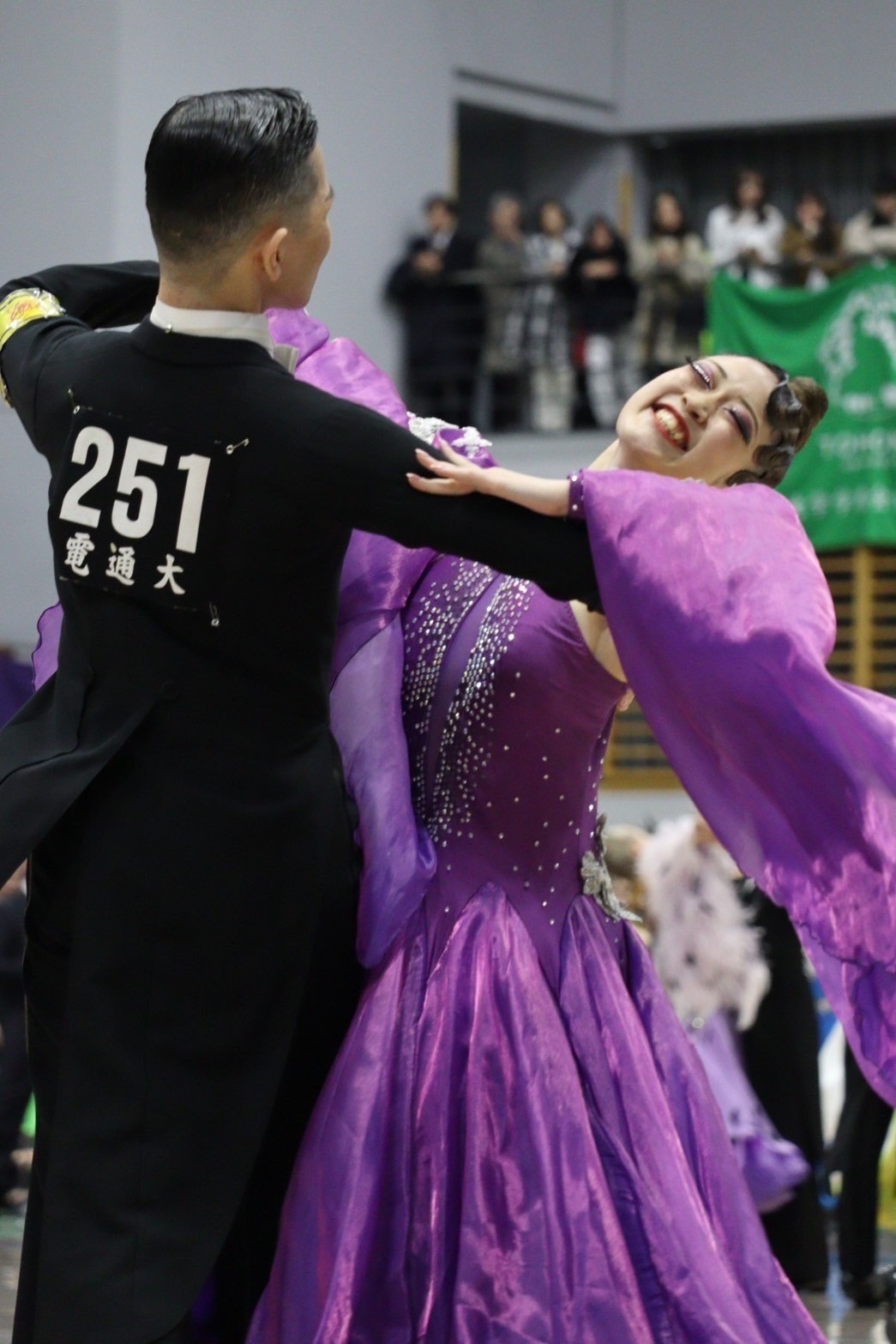 img-ballroom_dance_20241208_03.jpeg